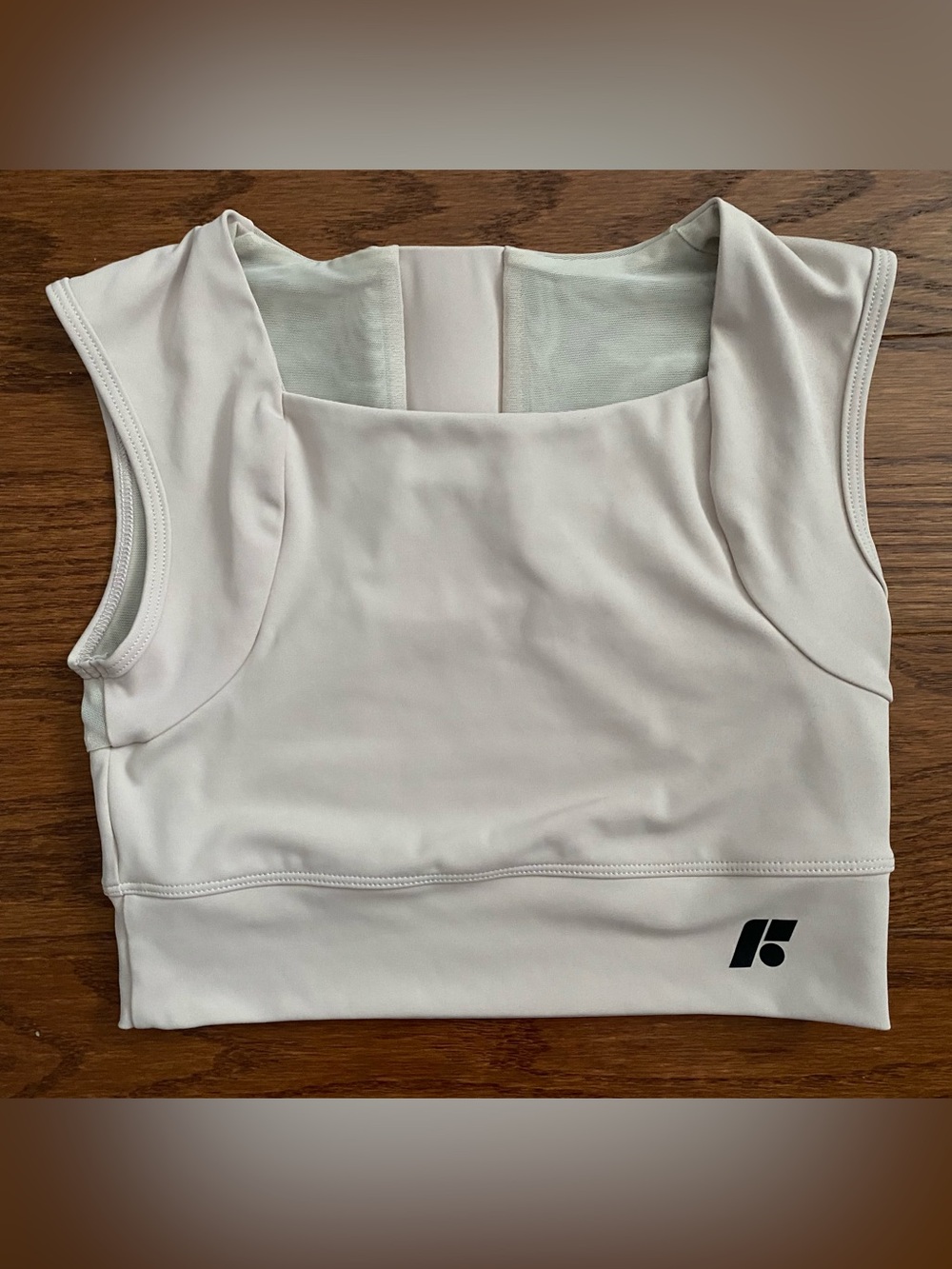 NWOT Forme Revive Bra Posture Correcting Sports Bra Ecru Size L Retails for $188